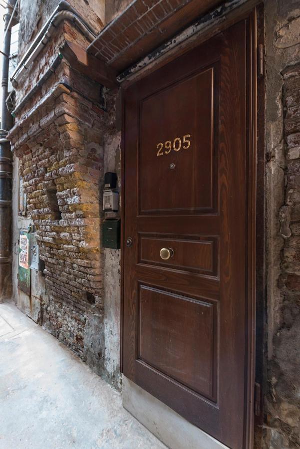 Piccolo - Cozy Studio In The Heart Of Authentic البندقية المظهر الخارجي الصورة