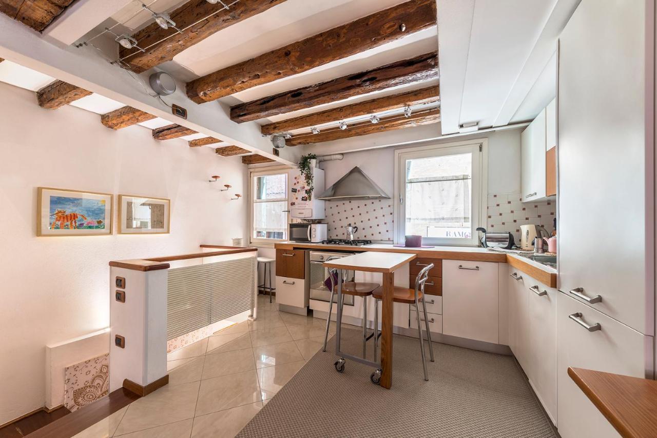Piccolo - Cozy Studio In The Heart Of Authentic البندقية المظهر الخارجي الصورة